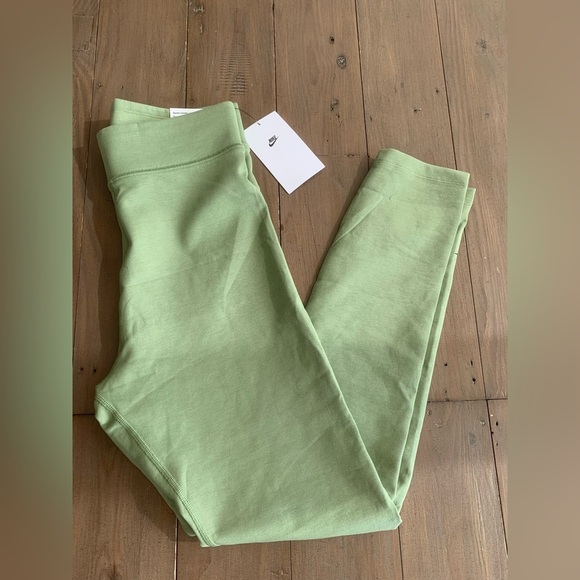 Nike Women's High-Waisted 7/8 Leggings green NWT - Picture 2 of 8
